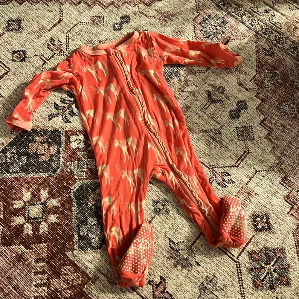 Kickee pants